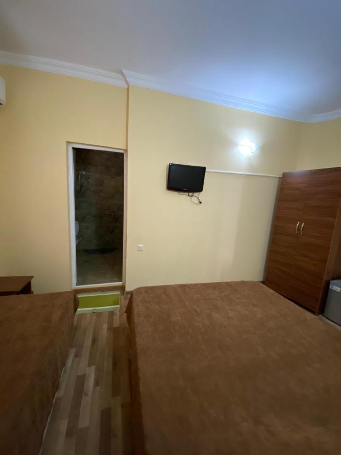Hotel Dadiani Batumi Exterior photo
